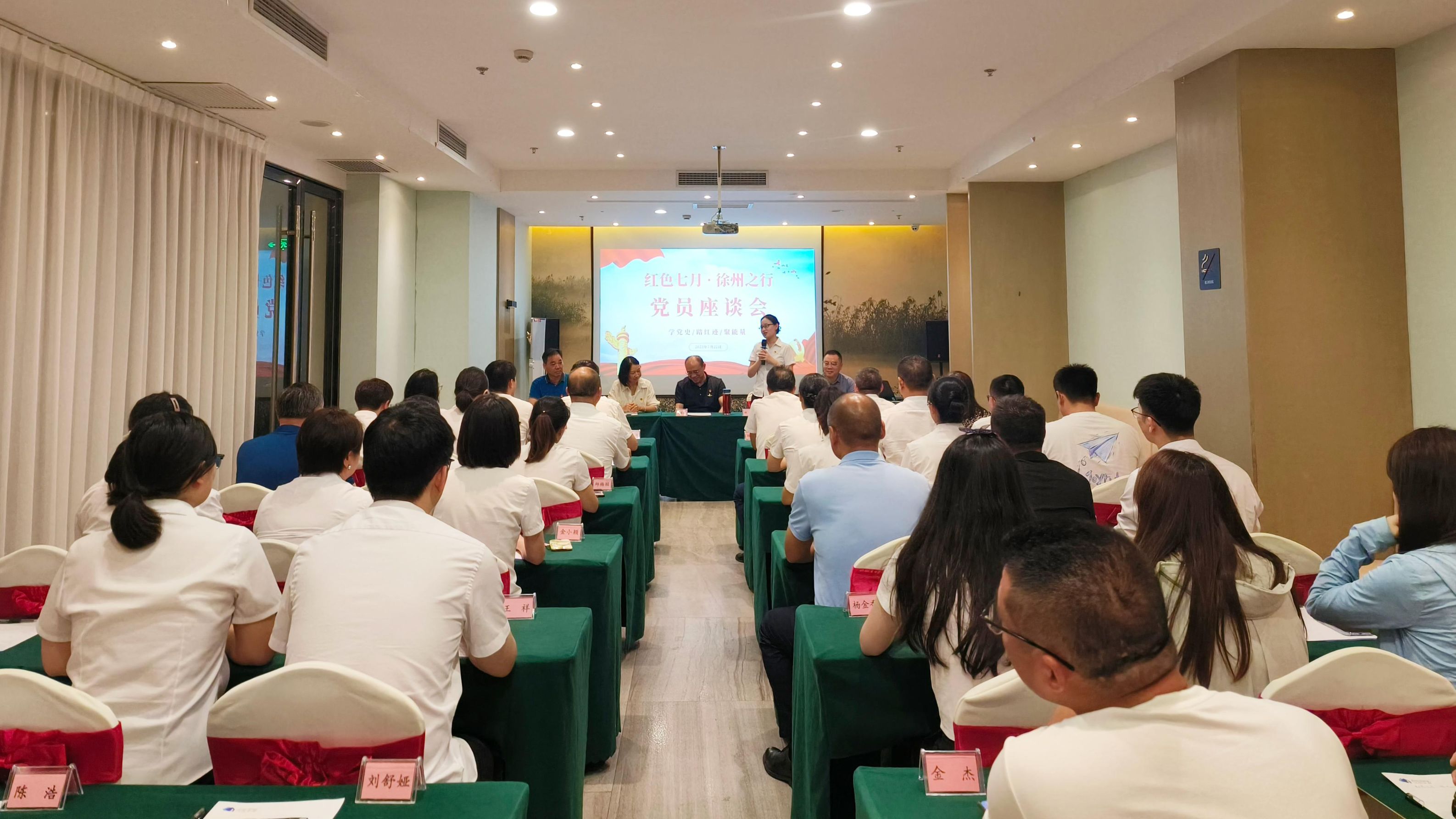 冰球突破-冰球电游豪华版_MG冰球游戏