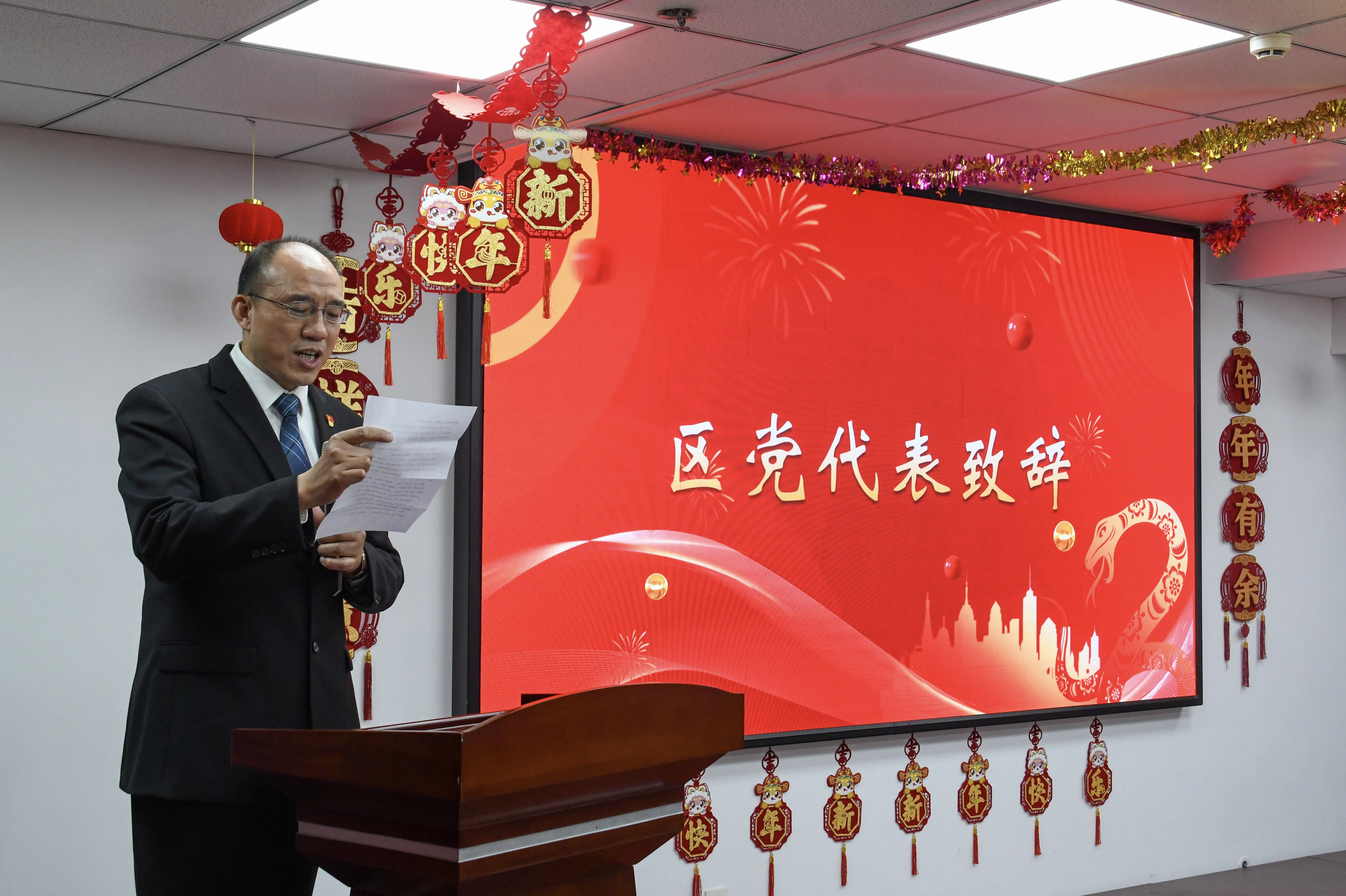 冰球突破-冰球电游豪华版_MG冰球游戏